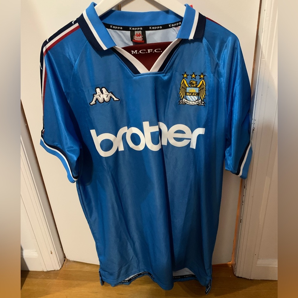 NWT Manchester City 1997-1999 Retro Jersey - Size XL